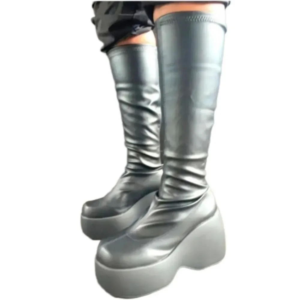 Knee high Stretch Platform boots sz 10